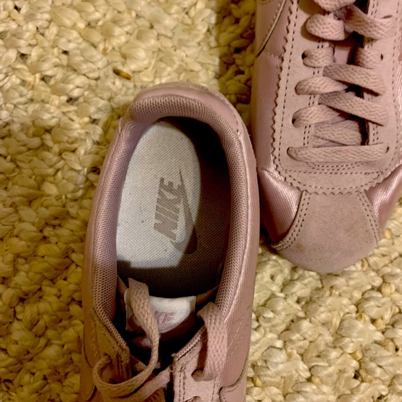 Rose Nike Cortez - Picture 3 of 4